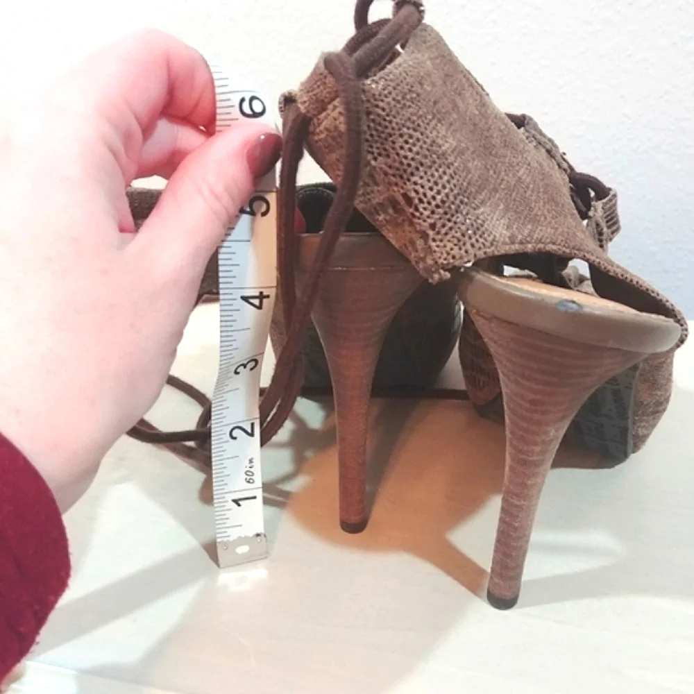 Gianni Bini gladiator style